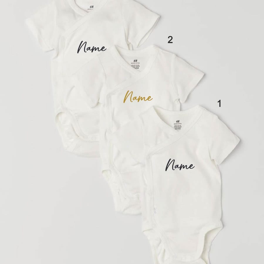 Custom Name on H&amp;M 3-pack wrapover bodysuits - White (2-4M, 1. Simple, Gold, Gold, Gold)